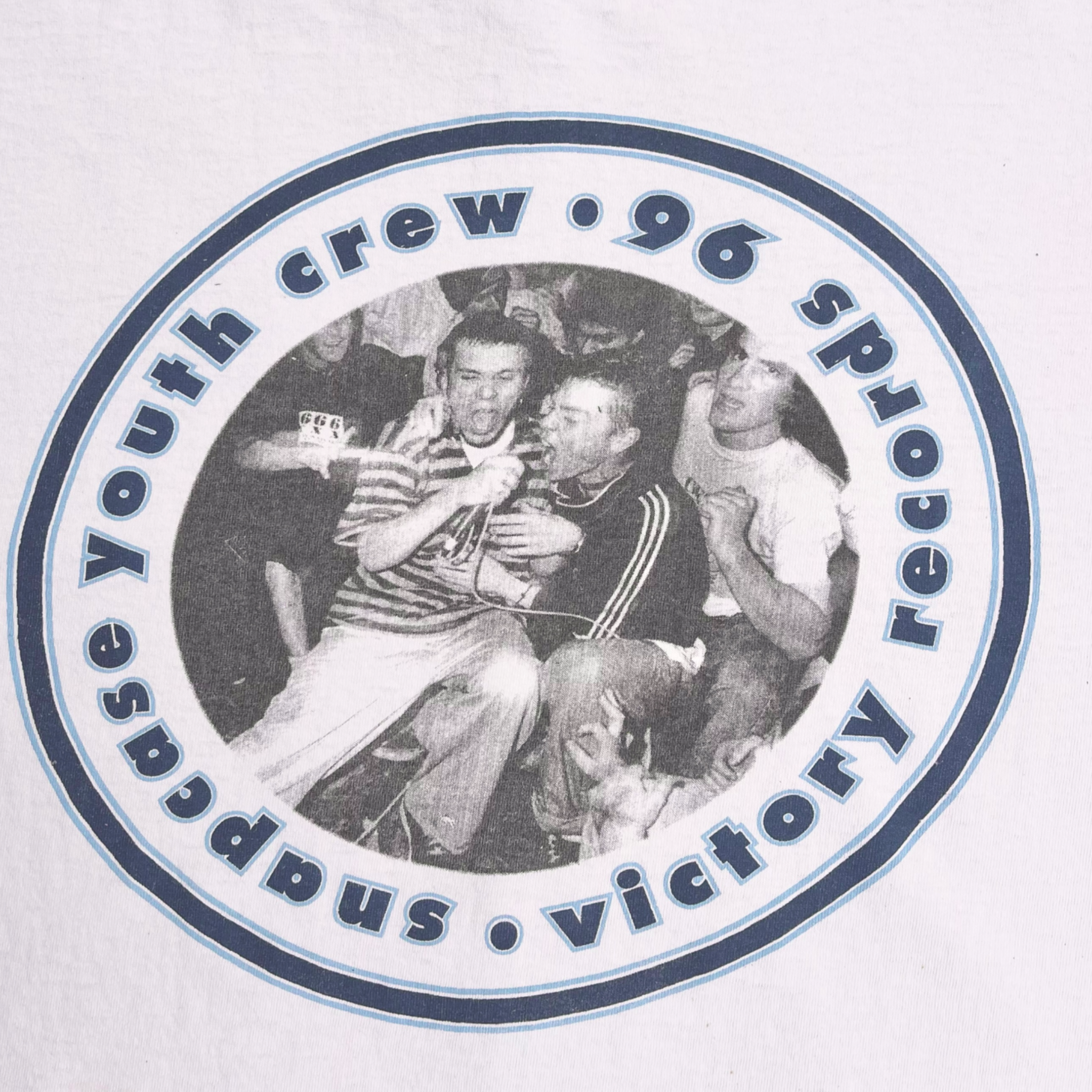 Snapcase lookinglasself Tシャツ XLサイズ グレー Snapcase lookinglasself Tシャツ XLサイズ グレー